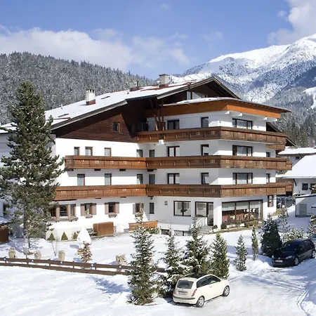Schoenegg Hotel Seefeld in Tirol