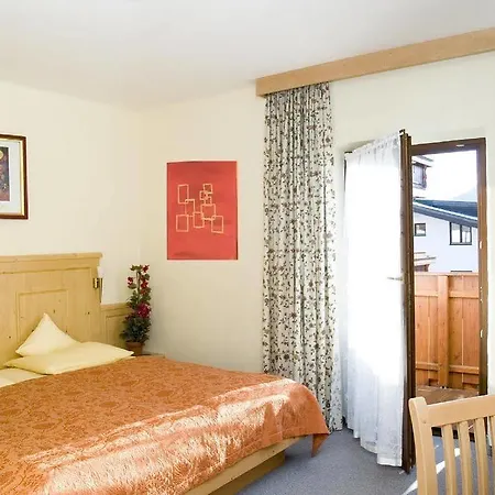Schoenegg Hotel 3*