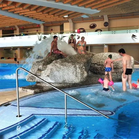 Otel Schoenegg 3*