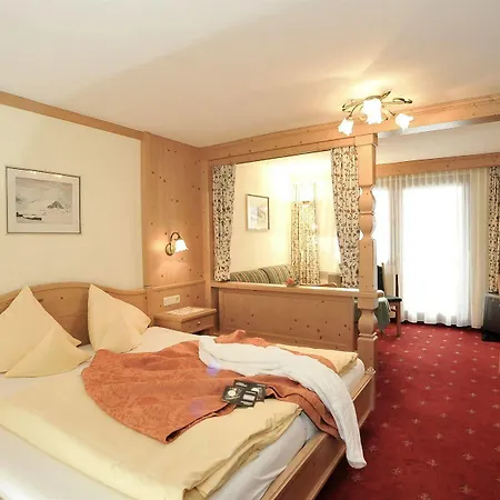 Schoenegg Otel