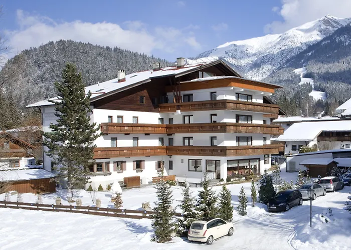 Schoenegg Hotel Seefeld in Tirol